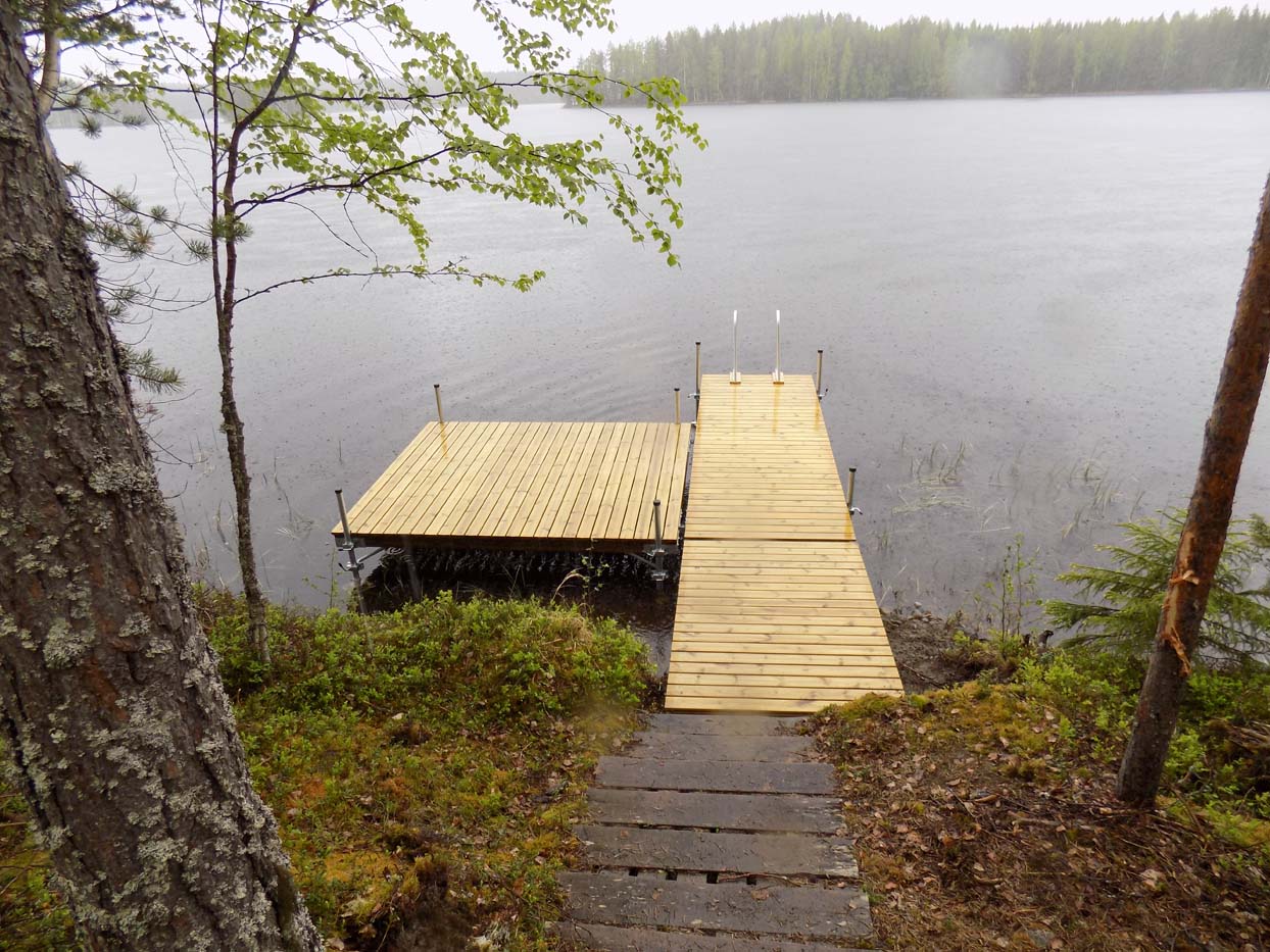 Erilainen laituriratkaisu