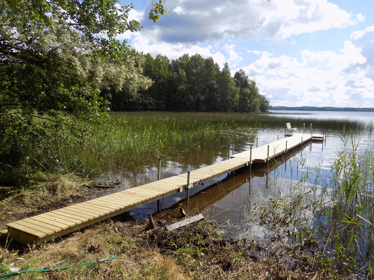 Erilevyiset laiturielementit