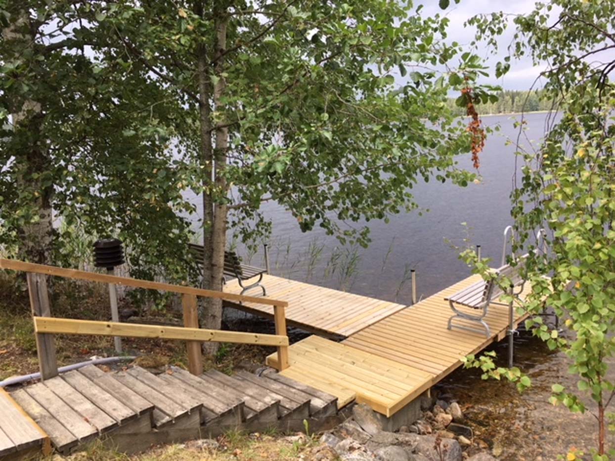 Laituri mittojen mukaan