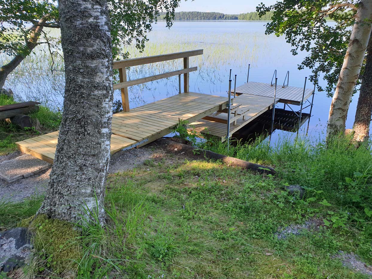 Lotta-laiturituotteita